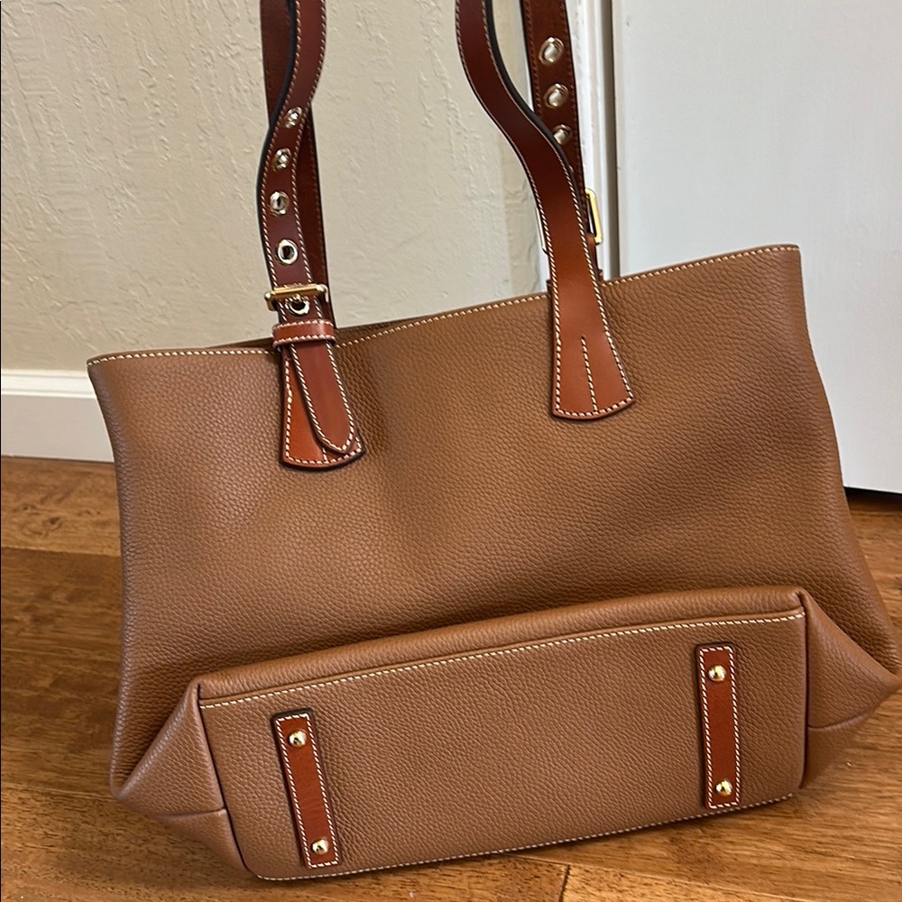 Dooney & Bourke Brown Leather Tote Bag pebble Grain Hanna new no tags;never used - Picture 8 of 13
